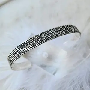 Monse Cuff - De Plata Collection