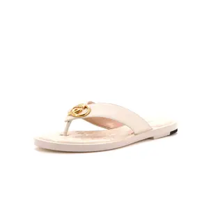 Pre-owned Gucci Women's Nadeline Interlocking G Thong Sandals GG Embossed Leather by Rebag