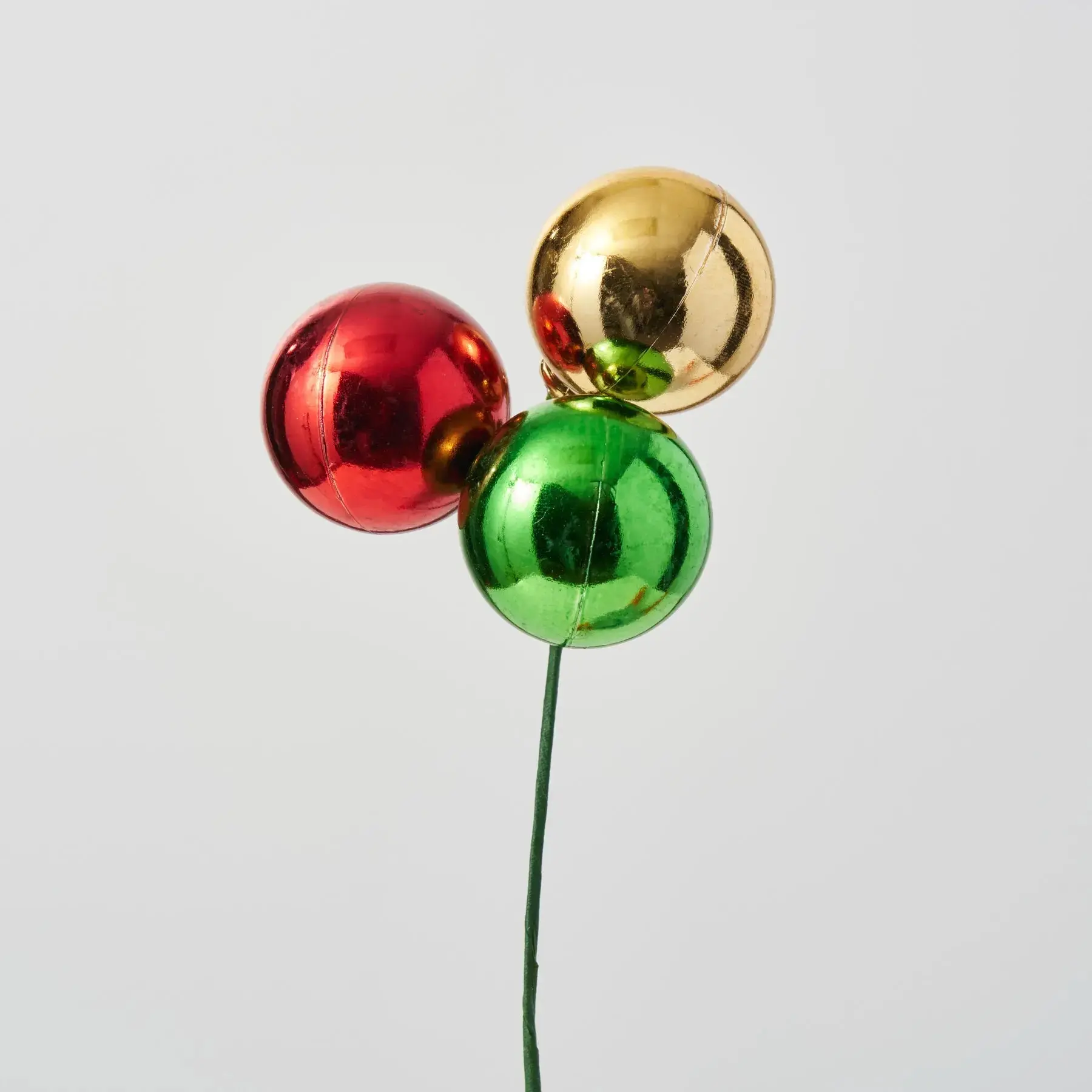 Glossy Colored Balls Christmas Pick - 8in Tall, 3in Wide Bendable Reflective Shiny Balls VP Ornament Spray, Festive Red/Green/Gold Home Tree Decor, Holiday Festive Decoration Supply