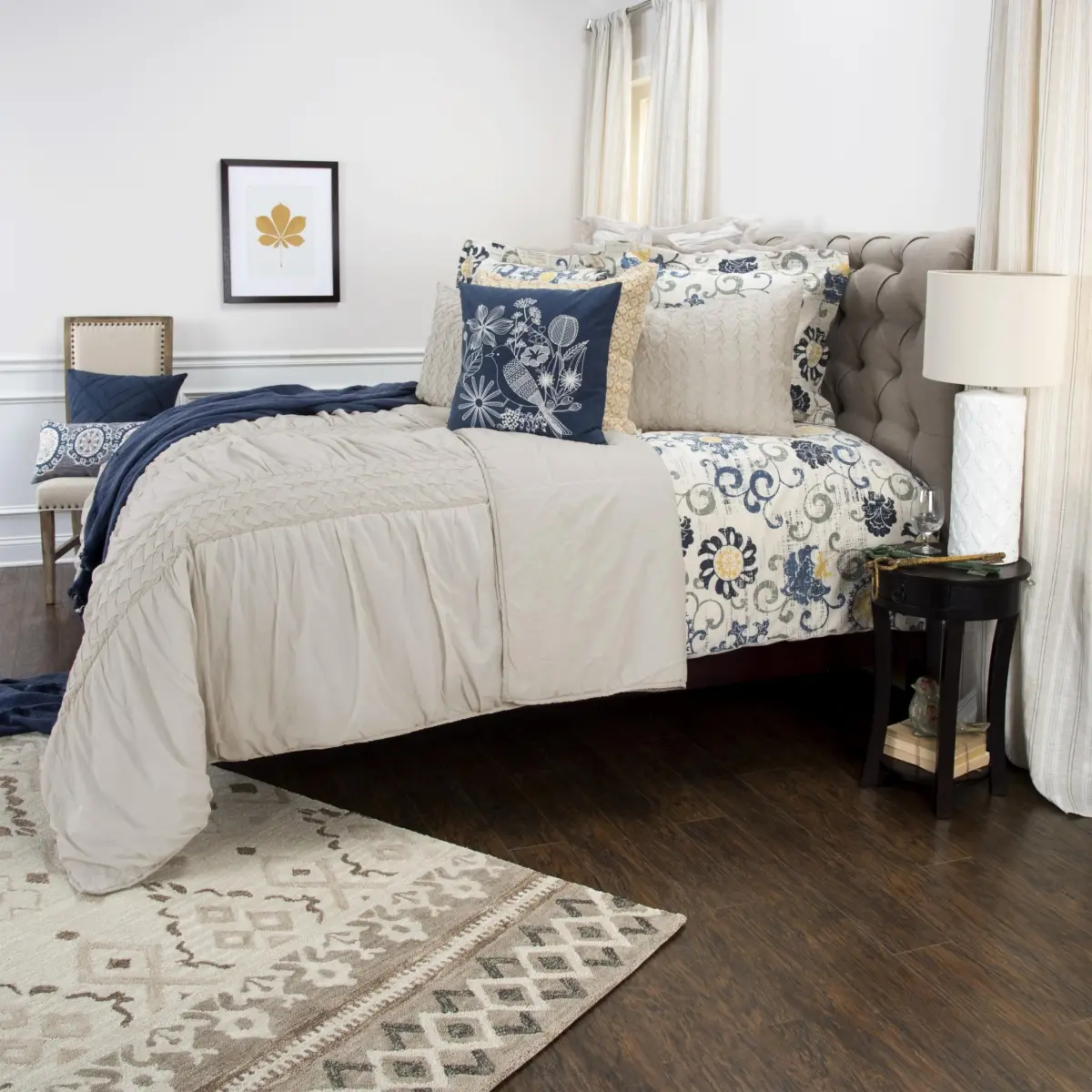 HomeRoots 479984 Natural Twin Size 100 Percent Cotton 300 Thread Count Washable Down Alternative Comforter