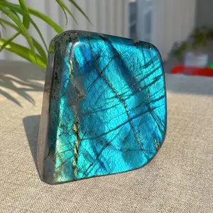 Large Elongated Rock Polished Smooth 600-800G High-Gloss Display for Home Decor Holiday Party Crystal Collections Natural Mineral Displays