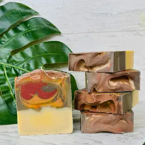 BROWN SUGAR FIG + CLOVE SOAP BAR