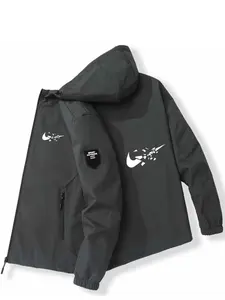 Geometric Print Hooded Jacket in Soft Polyester Fabric, Eye-Catching Design for Spring & Fall, Relaxed Fit for Everyday Comfort