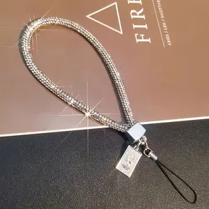 Mobile phone lanyard wrist style full diamond lanyard pendant, trendy and versatile tag, women's pendant, strong mobile phone chain wrist lanyard, Phone Strap, Phone Charm, Wristlet Strap