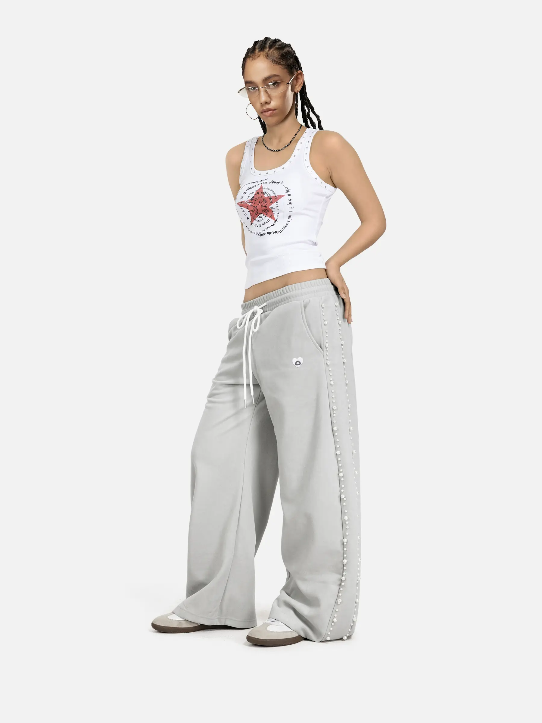 Aelfric Eden Women's Mid-Rise Barrel-Fit Baggy Sweatpants - Pearl Detail, Soft Midweight Fabric, Comfortable Vintage Street Bottom - Basic Lady's Leg Piece for Summer Outfits, Vacation Outfits