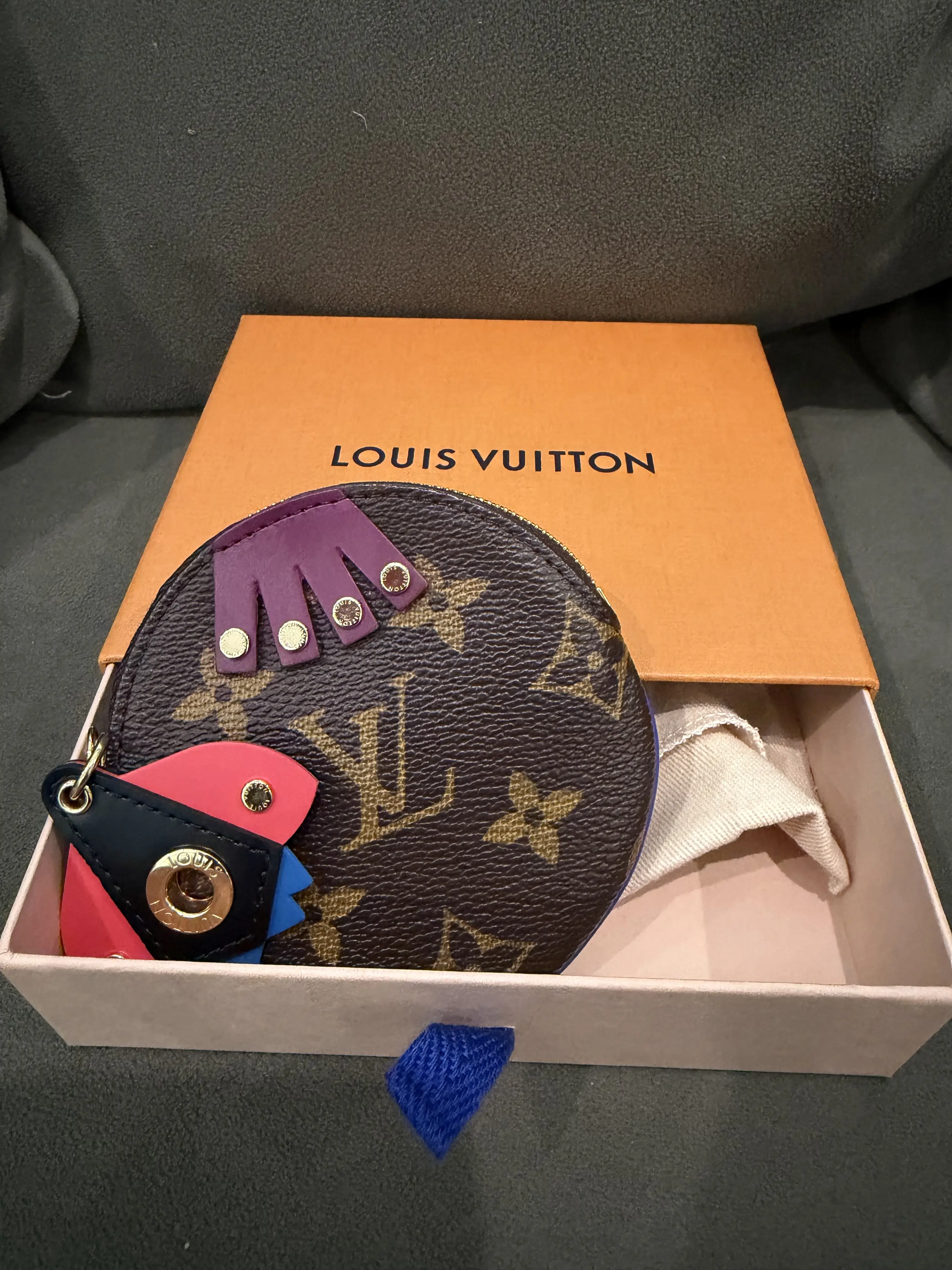 Pre-owned Louis Vuitton Canvas Small Leather Goods Limited Edition Totem Round Coin Purse Monogram Canvas