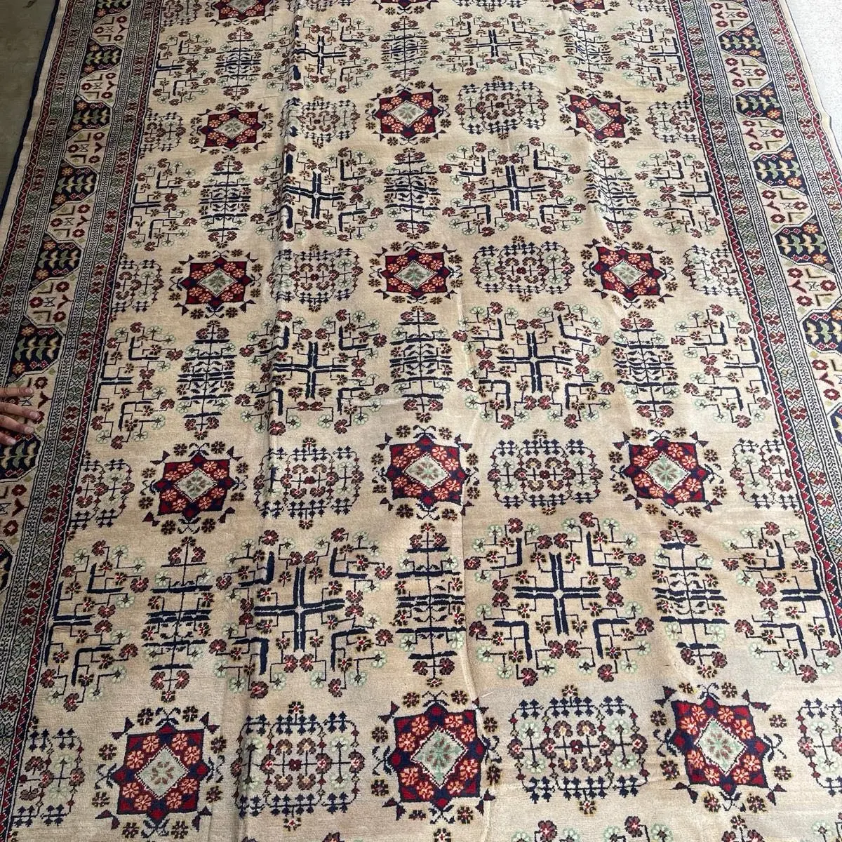 Handmade Afghan Rug - Traditional & Modern Design, Soft & Durable, 6x9 ft