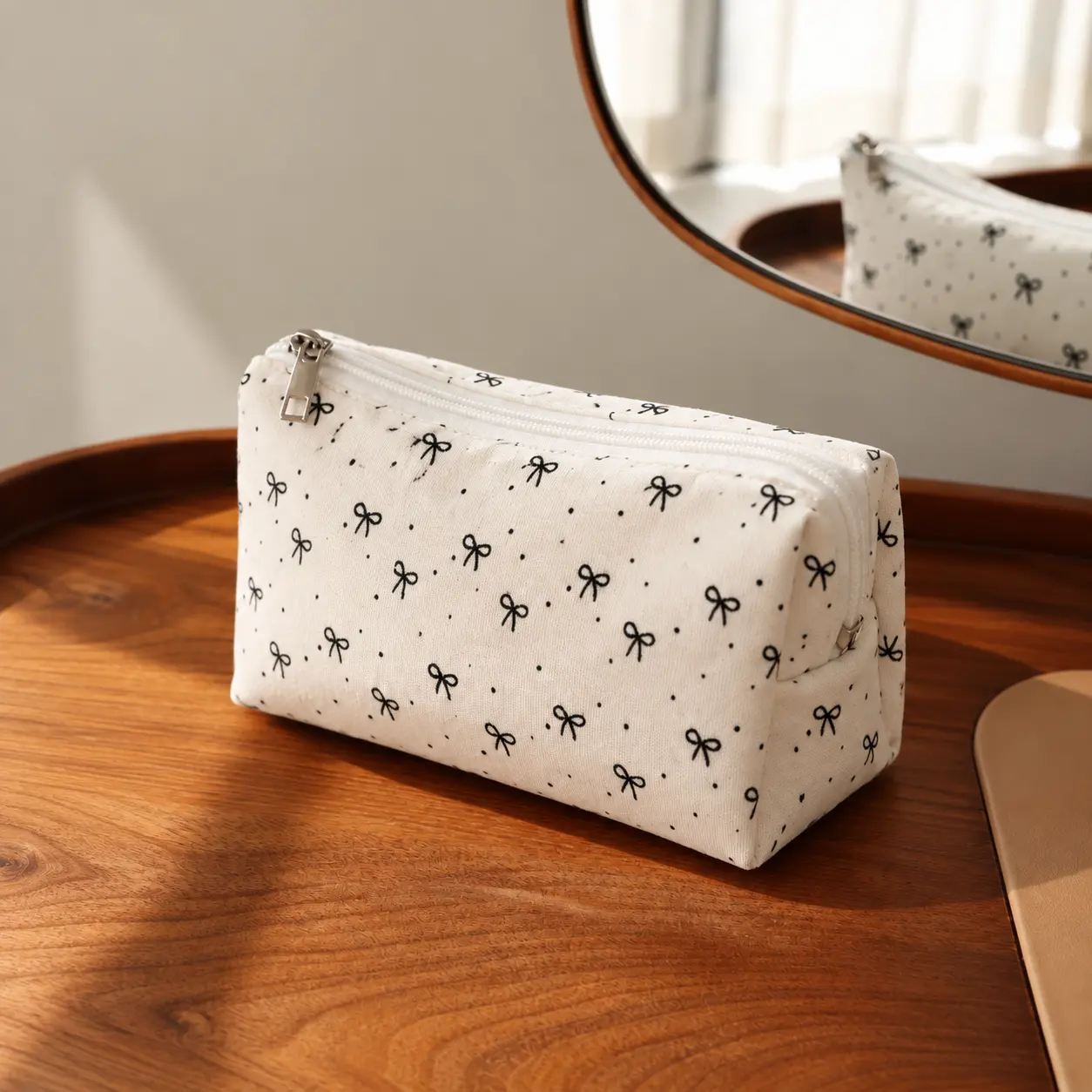 Cute Bow Print Small Zipper Pouch, Washable Portable Organizer Bag, 6.30 x 2.36 x 3.35 in, Storage Case for Stationery, Tech Accessories, Beauty Items, Travel & Everyday Use, 1 Pack