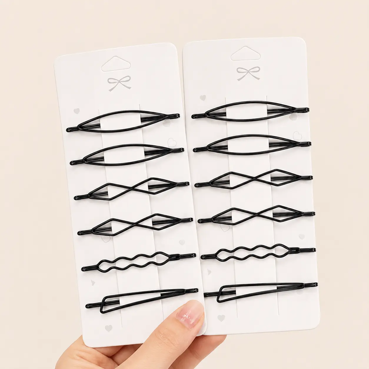 12 black women's hair clips, suitable for all hair types, suitable for women and girls to wear small hair clips daily, suitable for women's side bangs and front bangs, can be used for DIY hairstyle matching, is a versatile hair accessory item.