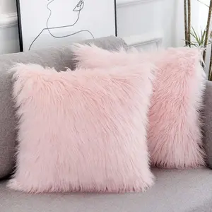CASA QUEYA - COVER Set of 2 Faux Fur Pillow Cover 20 x 20 Inch Long Hair, Softness and Style in Decoration for Sofa, Bed and Living Room