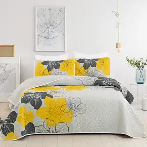 DJY 3 Pieces Quilt Set California King Yellow Floral Pattern Quilt Coverlet Set Elegant Boho Bedspread with 2 Pillow Shams Soft Lightweight Floral Bedding Quilt Set for All Season 106"x96"