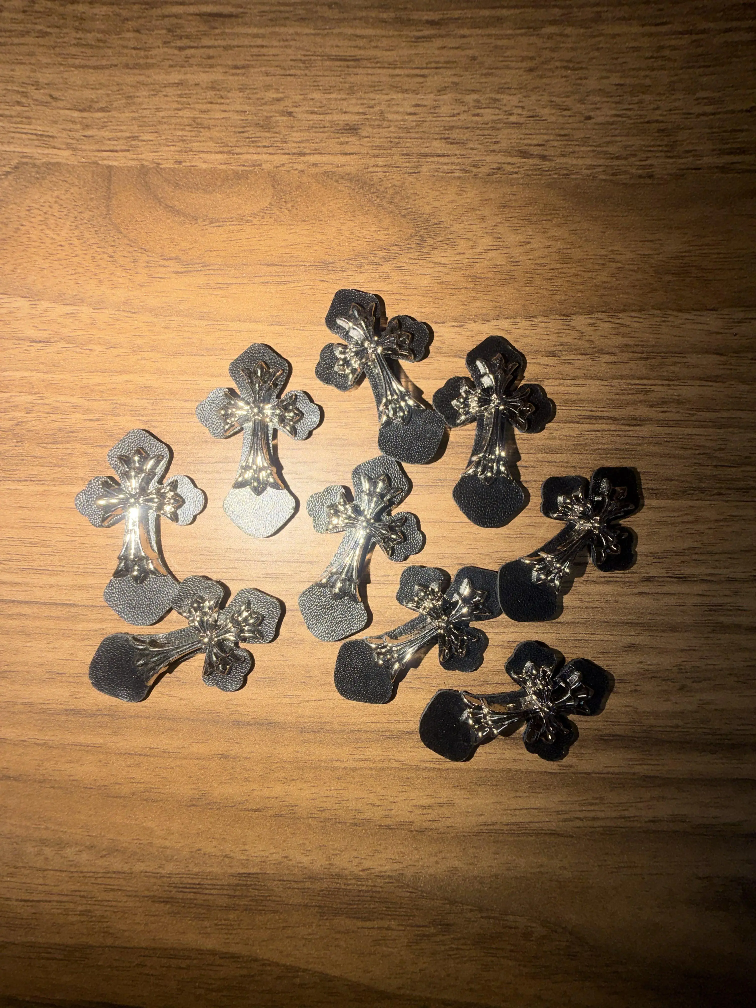 Silver Plated Leather Cross for DIY Crafts, clothing, shoes, decoration