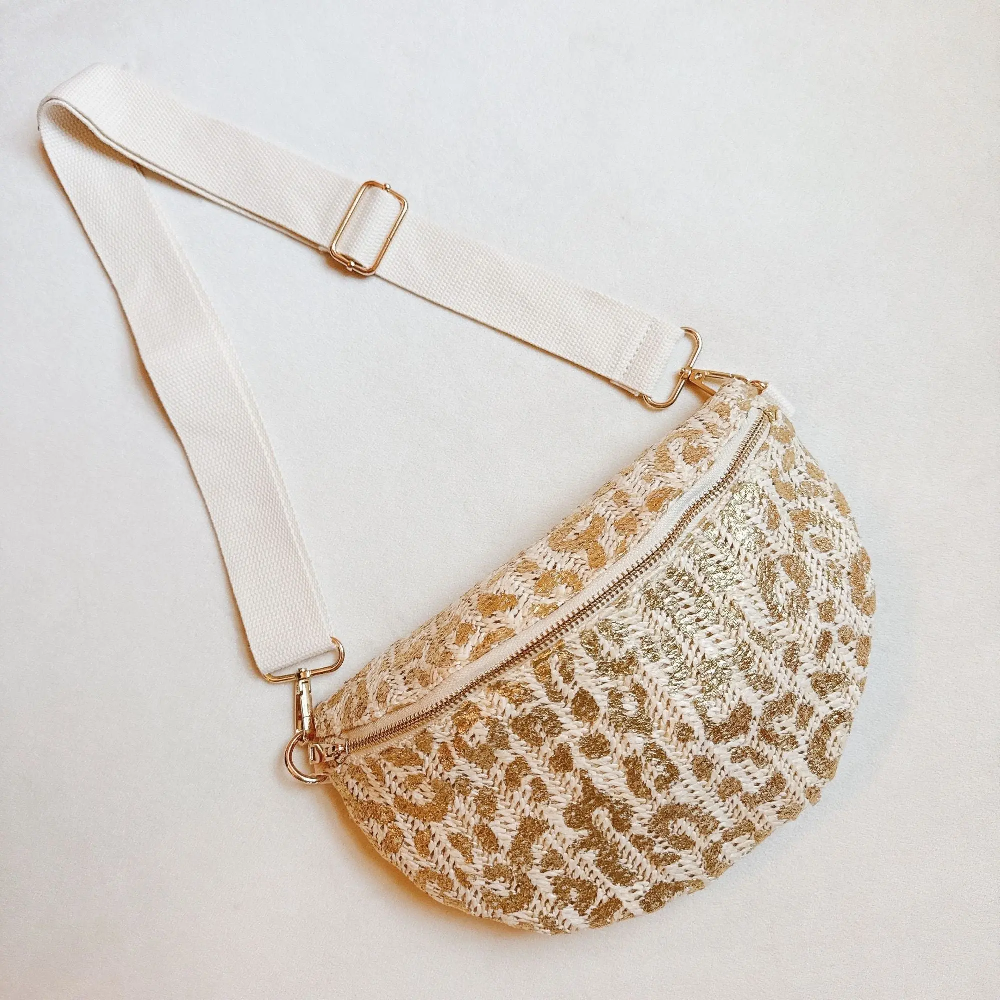 Edge Breeze Cheetah Belt Sling Bag