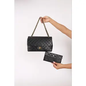 Pre-owned CHANEL Designer Handbag/Wallet Single Flap with Pouch Black Lambskin 1991 24K GP Drop 30