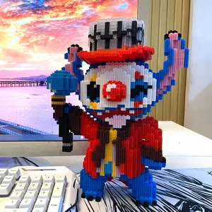 Magician Clown Bear Model Building Block Puzzle, Decorative Figurine, Room Decoration, Home Decor, Party Decoration, DIY Craft Gift, Stem Building Blocks