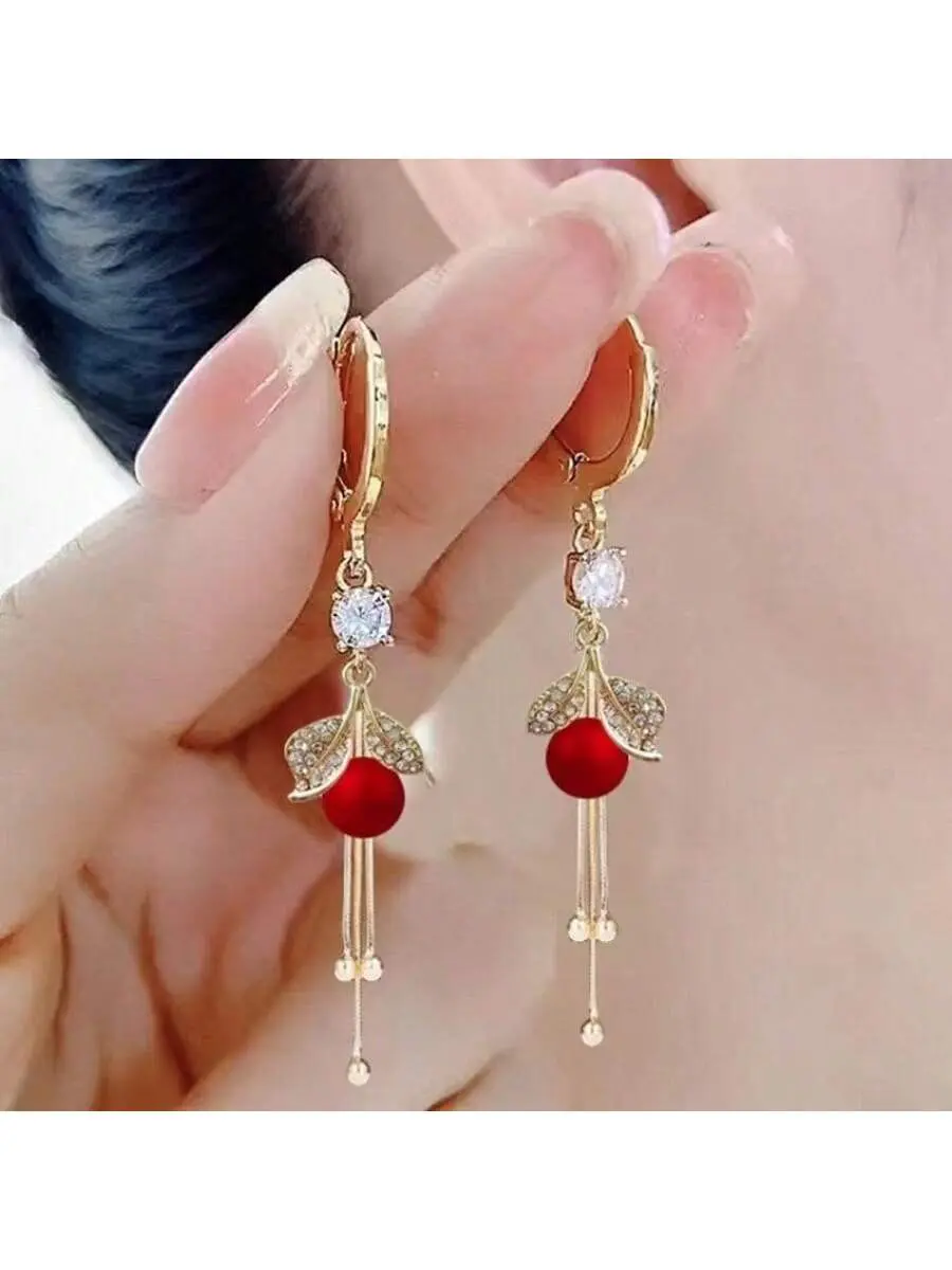 Women's High-End Long Tassel Earrings, Exquisite Red Beaded with Diamonds and Leaves, Ideal for Daily Wear-Gatherings, Fashionable Gift Option