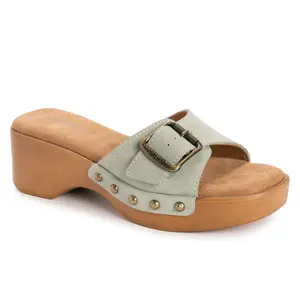 MUK LUKS Women's Cora Sandal
