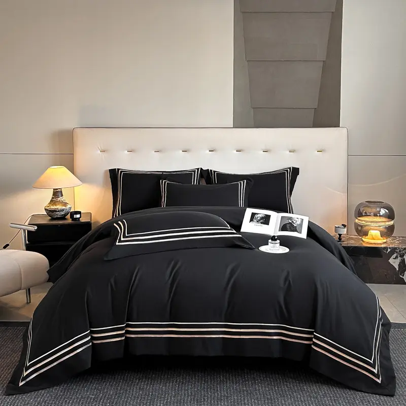 3pcs Embroidered Bedding Set, Hotel Black White Duvet cover and 2Pcs Pillowcases, 120g Brushed Fabric, Chic Model Bedding set, Modern Bedding Set for all seasons Machine wash Bed Sets