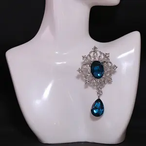 Fashionable Rhinestone Brooch