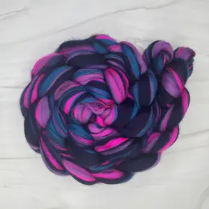 Tokyo Twilight Combed Top Fiber For Spinning Yarn and Felting