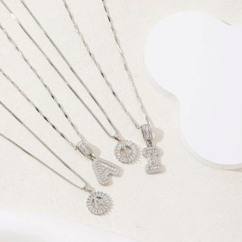 Bestselling Full-Zircon "Sugar Loaf" 26-Letter Copper-Zircon Inlaid Gold-Plated Circular Flower Women's Pendant Necklace Exquisite Chain Jewelry