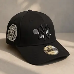 Black New Era New York Yankees 9FORTY A-Frame Snapback Hat – White Crown Red Brim – Adjustable MLB Baseball Cap – Streetwear Unisex Summer Edition