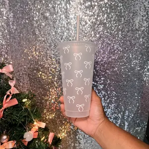 Stylish 24 oz Cutie Bow Coquette Cold Cup, Reusable Portable Water Bottle & Beverage Drinkware, Eco-Friendly Plastic Tumbler with Charming Bow Design & Matching Straw