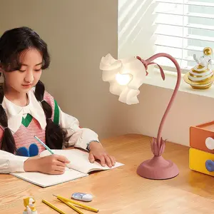 Cute flower table lamp, LED reading lamp bedside vintage flower night lamp, 3 color modes, flexible dimming table lamp, suitable for home office bedroom study room autumn, indoor lighting, prince room, princess room Modern Decorative