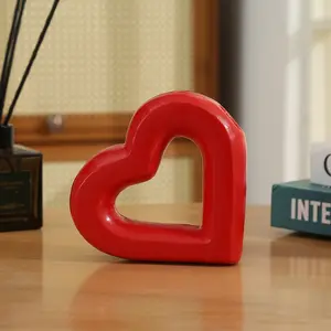 Waterproof Flower Vase, Pure Heart Shape Design, Ideal for Office & Living Room Decor, Elegant Desktop Accessory