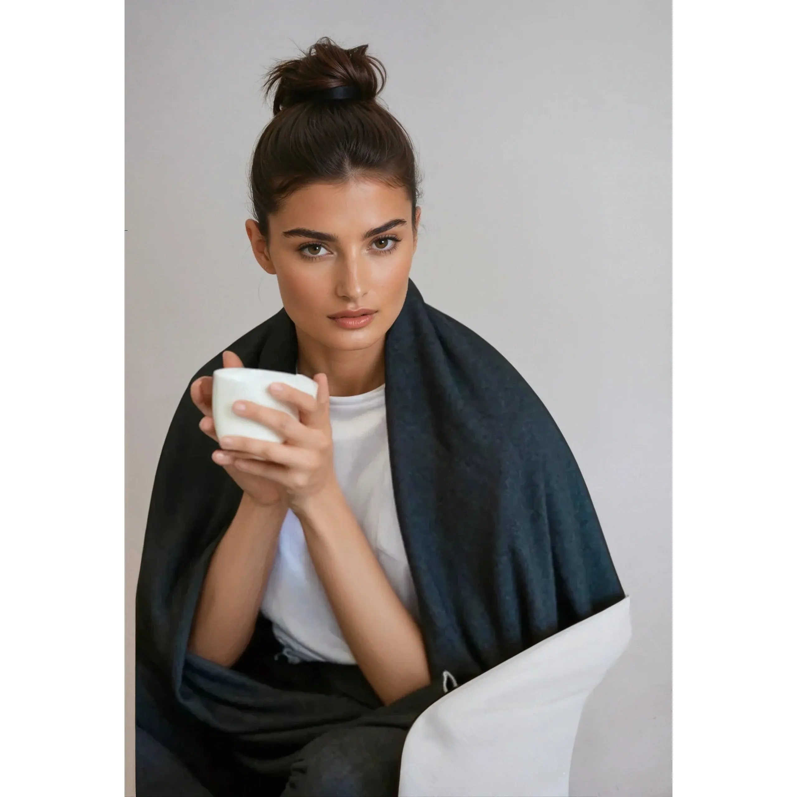 Buki Blanket - Charcoal Grey