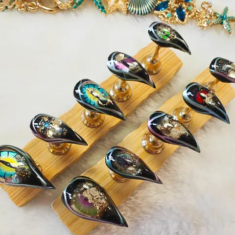 Jmnails 1-in Short Edgy Dragon/Cat Claw Water Press-On Acrylics - 10 Pcs with Holographic Glitter & Crystal Accents, Salon-Quality Acrylic Overlays, DIY Home Use Press On Nail Sets for Birthday & Party
