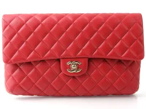 Pre-owned CHANEL Leather Clutches & Wristlets Red Caviar Flap Clutch Bag for Women