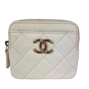 Pre-owned CHANEL Leather Wallet Caviar Quilted CC Zip Card Holder White Wallet