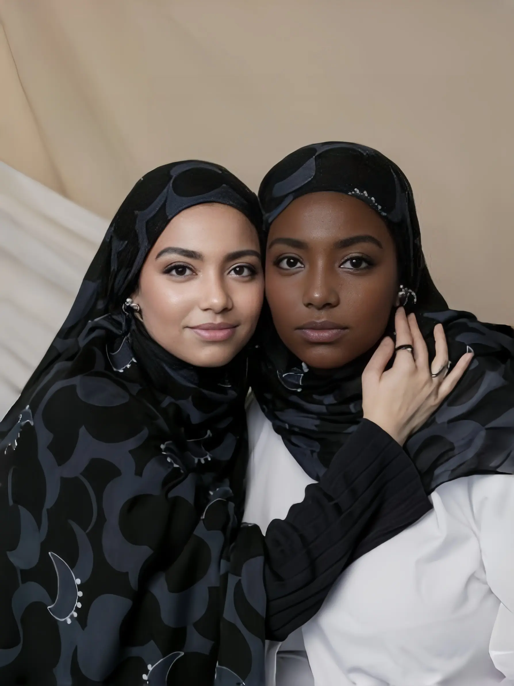 Women's Fashion New Print Watercolor Scarf Polyester Muslim Hijab, Stylish and Comfortable Headscarf for Women, Hijab Perfect for Daily Wear