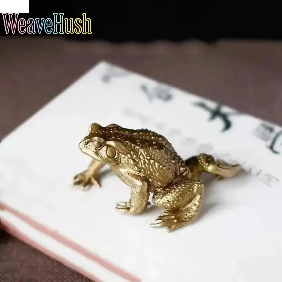 Feng Shui Brass Money Frog Figurine – Lucky Wealth Attracting Home Decor, Traditional Chinese Feng Shui Ornament, Symbolizes Prosperity & Good Fortune, Suitable for Indoor & Outdoor Garden Decoration, Elegant Brass Craft for Home, Office & Shop Blessing D