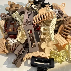 15 pieces of minimalist fashion multi-color plastic hair clips, multifunctional daily hair accessories, elegant large hair clips, suitable for the back of the head, style may vary