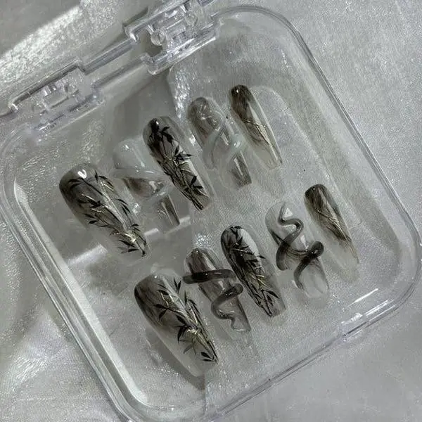 3D Snake Bamboo Press On Nails | Ink Painted Reusable Fake Nails | Premium Charm Sparkly Coffin Nails | Hot Girl Glossy Stick On Manicure Gift for Women