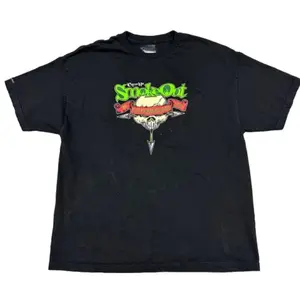 Vintage Y2K 2001 Cypress Hill Smoke Out Music Festival Graphic Tee Shir