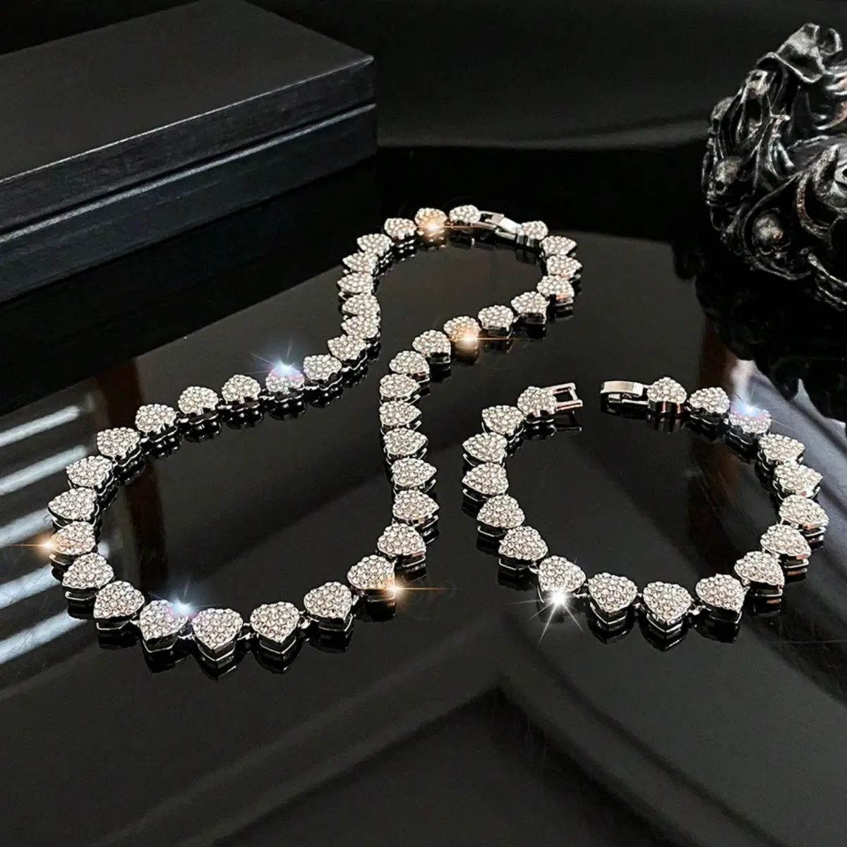 2PCS Heart Pendant Cuban Chain Necklace & Bracelet Set for Women, Hip Hop Choker Style Jewelry Set, Trendy Statement Chain Jewelry Gift for Valentine's Day, Birthday, Party & Daily Wear