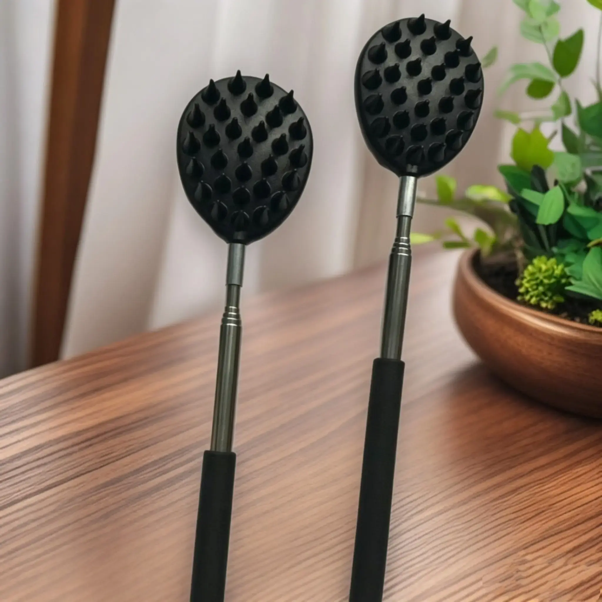 1pc Stainless Steel Telescoping Back Scratcher - Cactus-Shape Expandable Portable Body Care Tool for Itch Relief, Full Body Massage, Blue/Black for Adults (Home Supplies, Party Gifts)