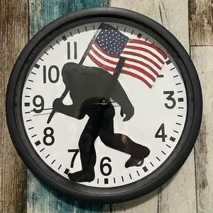 Big foot clock