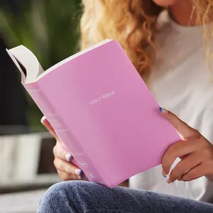 NKJV Gift and Award Bible, Leather-Look, Pink, Red Letter, Comfort Print