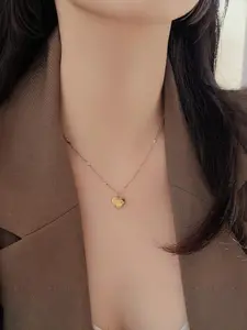 Golden Color Necklace with Heart-Shaped Pendant, Elegant Design for All Occasions, Perfect Gift for Loved Ones, Dainty Necklace