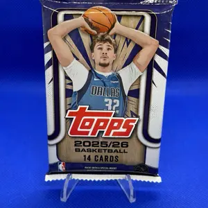 NEW 2025-26 Topps Basketball Singles Pack of 14 Cards!