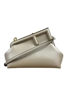 Pre-owned leather Shoulder Bags Fendi First Nappa Sand Shoulder Bag