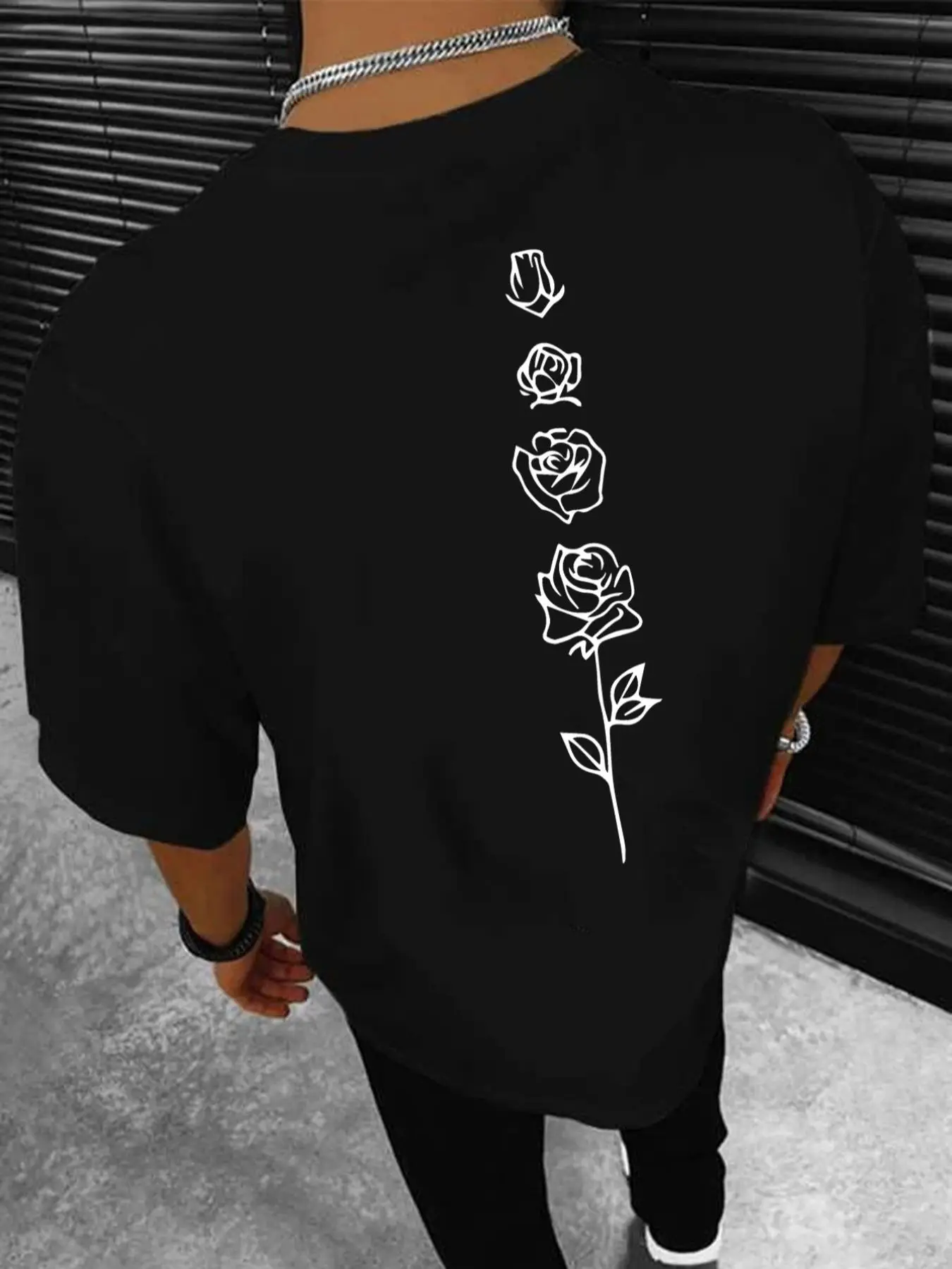 Men's Rose Print Short Sleeve Tee, Regular Fit Casual Round Neck T-shirt, Streetwear Tshirt, Graphic Tees, Summer Outfits 2024, Menswear Streetwear To