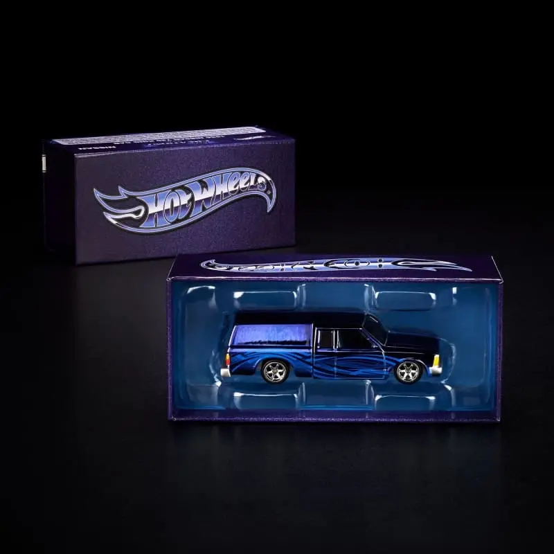 Hot Wheels RLC Exclusive 1986 Nissan 720 King Cab.