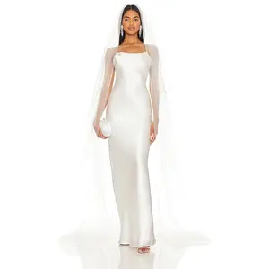 Ofrenda Studio Love Plain Veil With Blusher in Off White