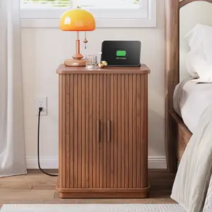 【CategorySelect】ONBRILL 17.7" Wooden Square End Table With Charging Station