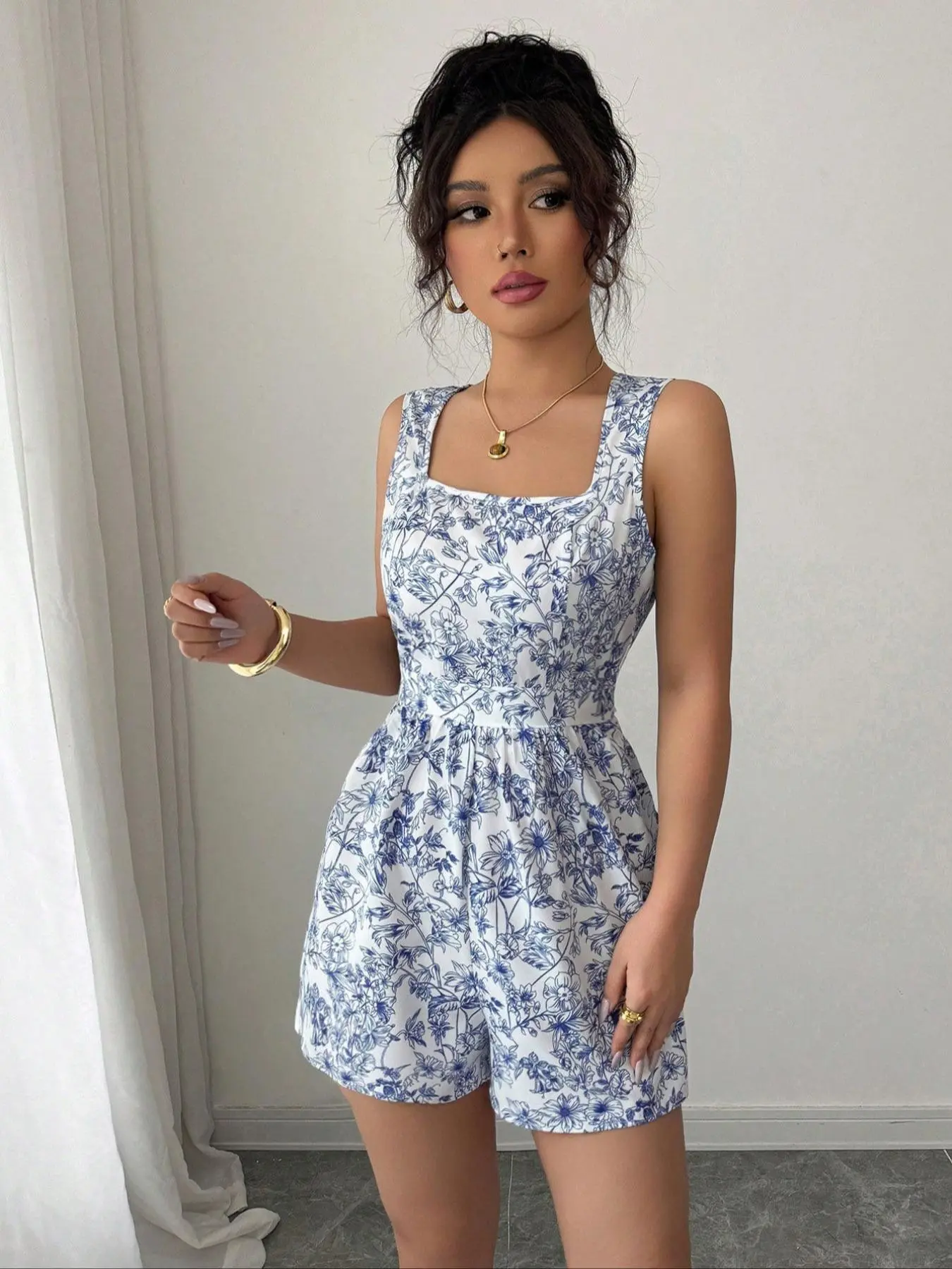 Women's Floral Print Romper, Boho Elegant Sleeveless Romper for Holiday  Vacation Daily Wear, Ladies Clothes for Summer, Bohemian Womenswear, Boho  Casual Romper, Fitted Athletic Romper, Casual Sleeveless Overalls, Floral  Print Jumpsuits -